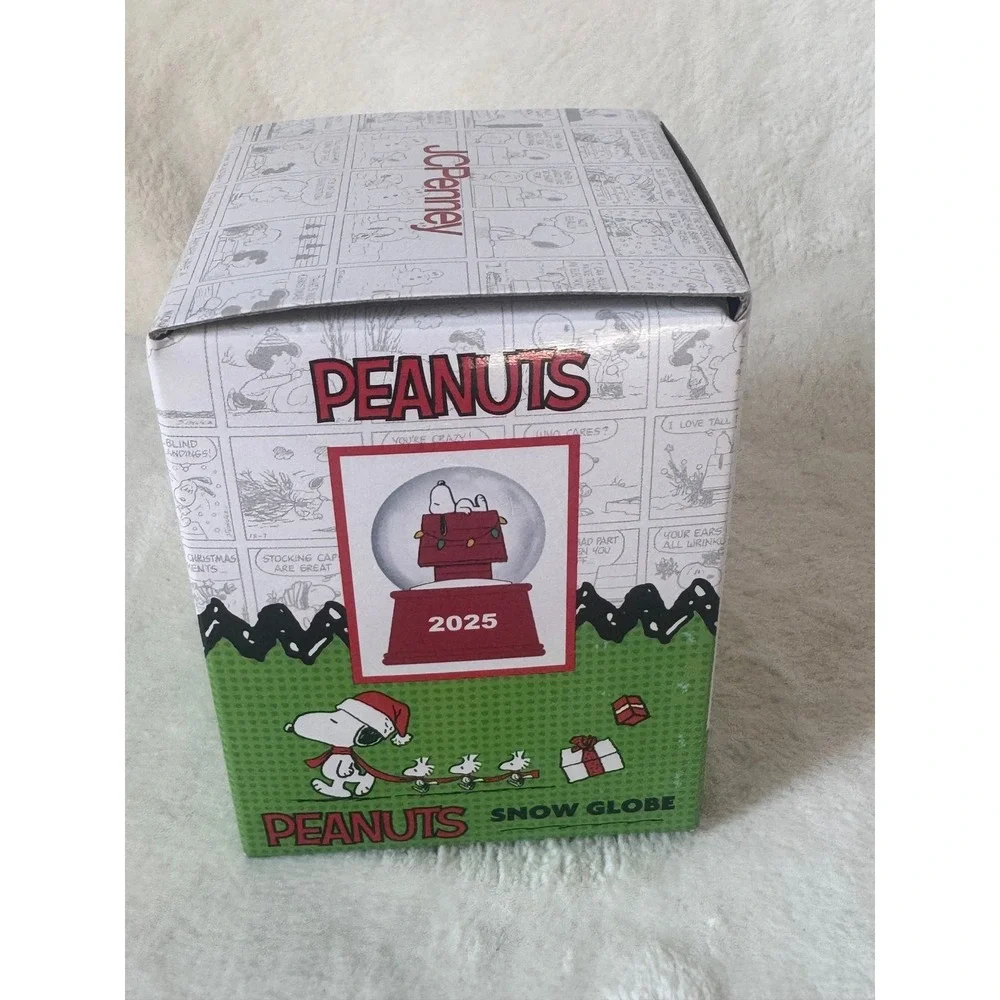 JCPenney Peanuts Snoopy Snow Globe 2025 Red Green New Holiday Decor